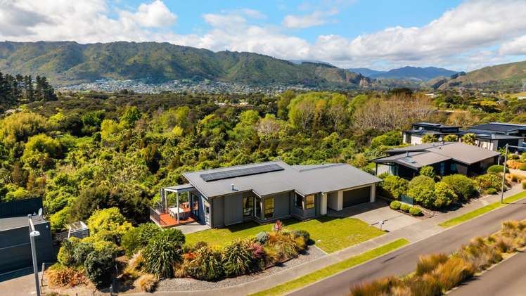 15 Te Heke Place Waikanae_13