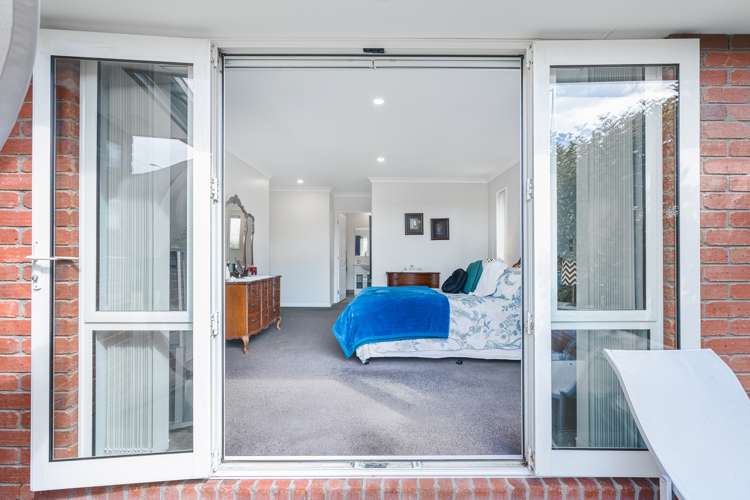 39 Longspur Avenue Wigram_26