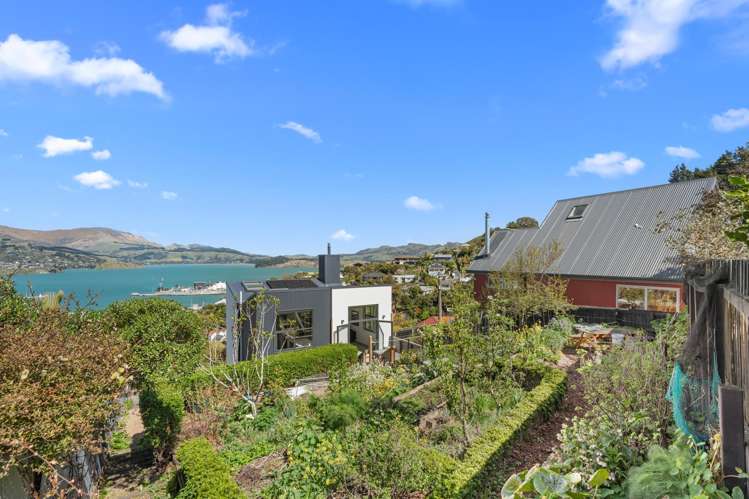 6 Selwyn Road Lyttelton_19