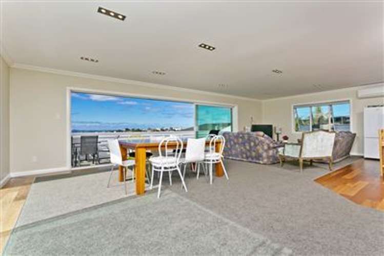 13 Pupuke Road Birkenhead_7