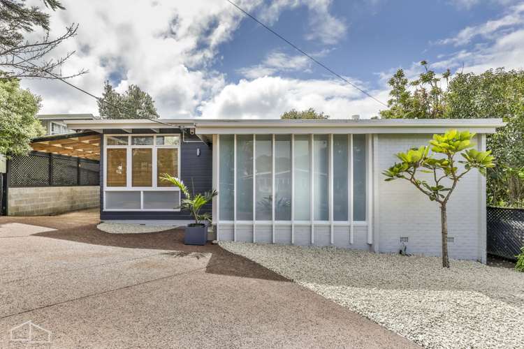 18 De Val Drive Titirangi_18