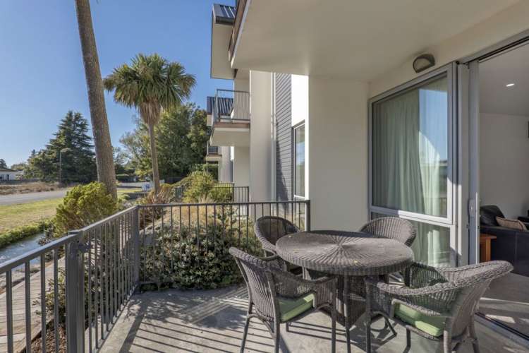 1-9 Methven Chertsey Road Methven_22