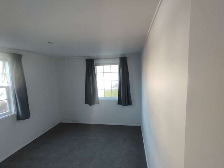 24A Thurleigh Grove Karori_6