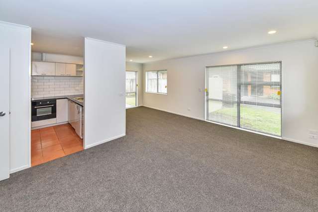 2/35 Avis Avenue Papatoetoe_2