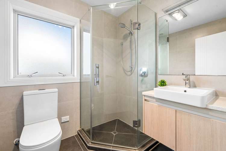 329A Bucklands Beach Road Bucklands Beach_16