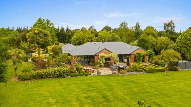 Space to Spread Out, Privacy to Unwind