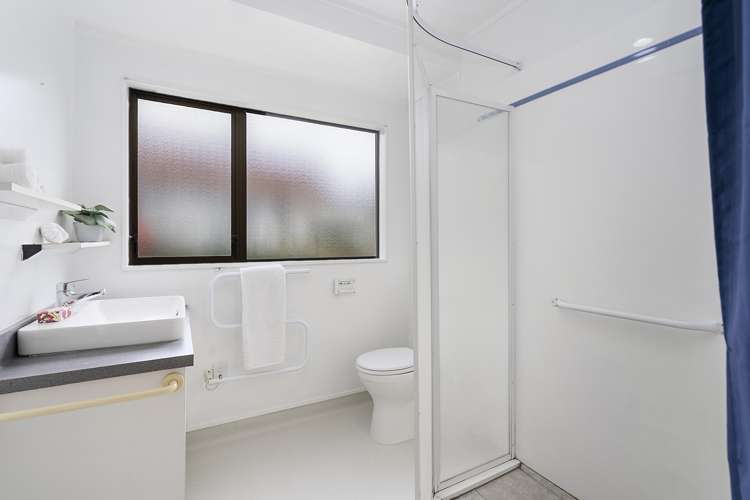 30/18 King Street Petone_11