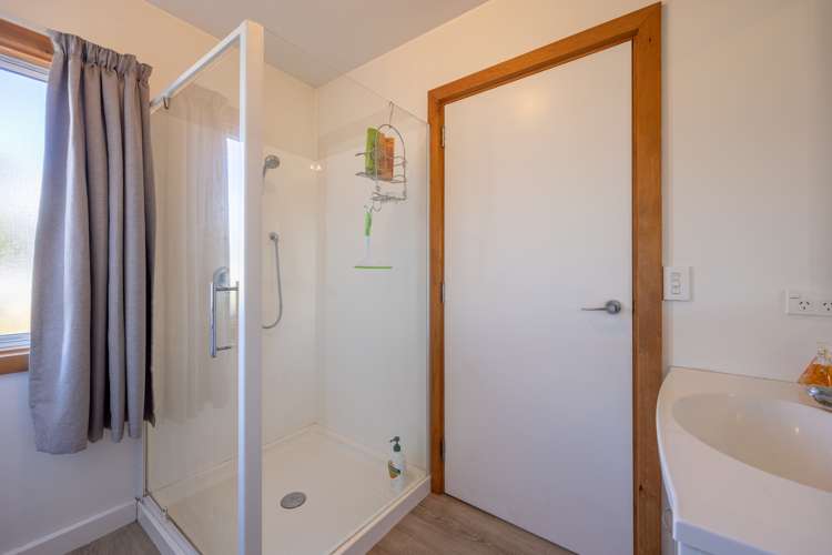 26 Hewson Crescent Lake Hawea_13