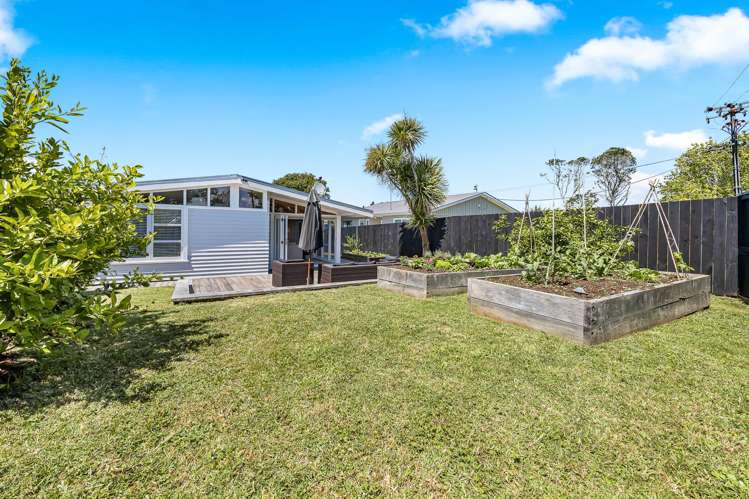 6 Valley View Road Glenfield_17