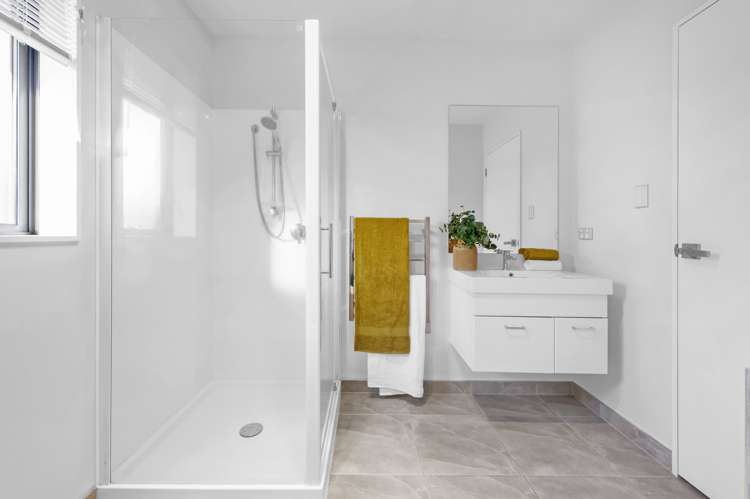 4 Dundee Close Darfield_21