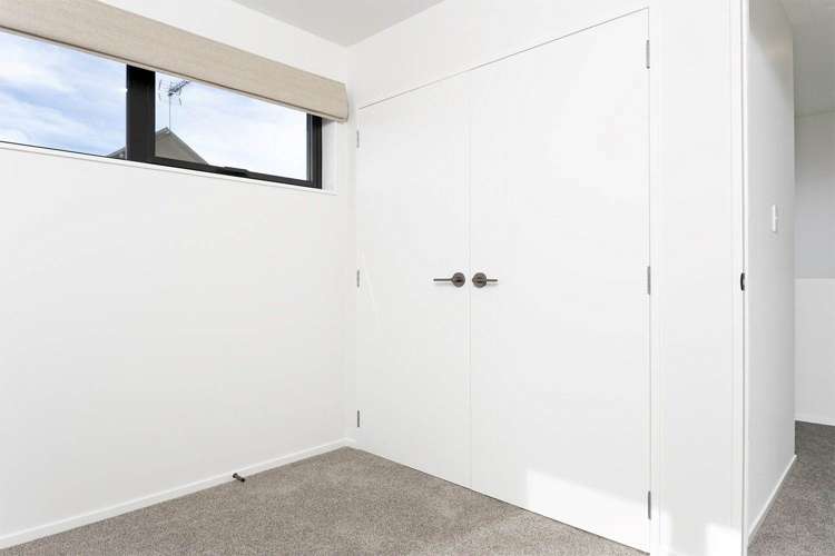 32D Windermere Crescent Blockhouse Bay_21