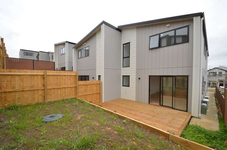 7b Frontier Lane Flat Bush_9