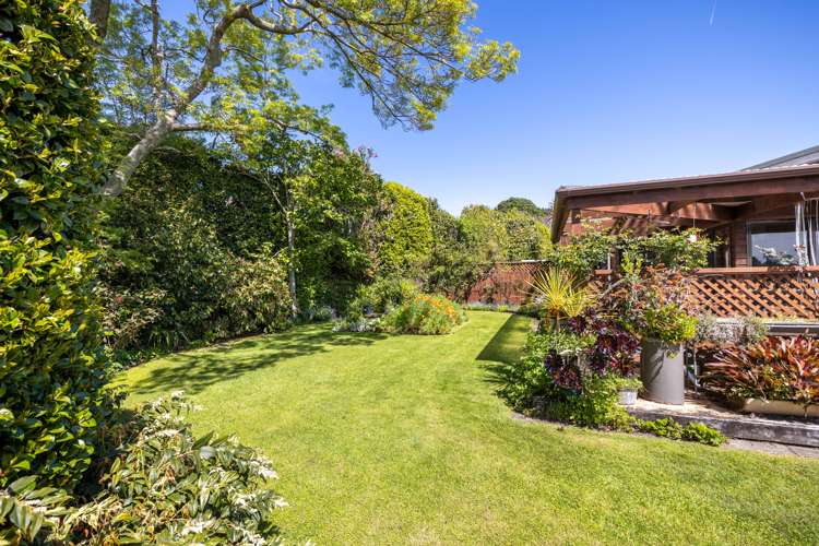 2 Byron Place Whalers Gate_11