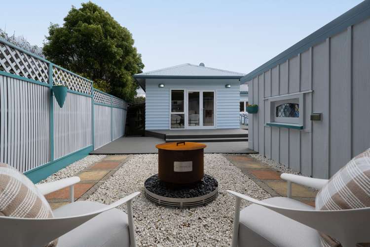 38 Tennyson Street Petone_31