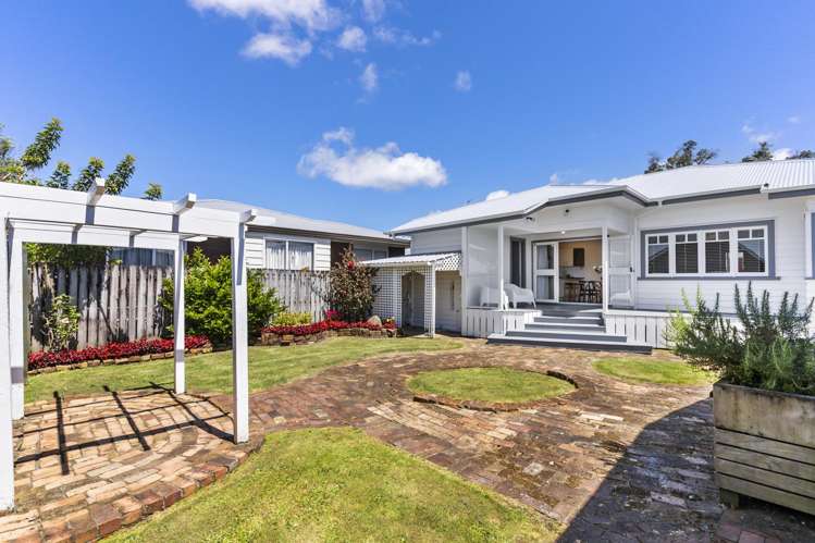 106 Astley Avenue New Lynn_19