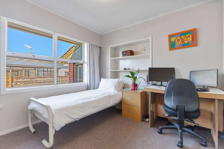 77 Knighton Road Hillcrest_10