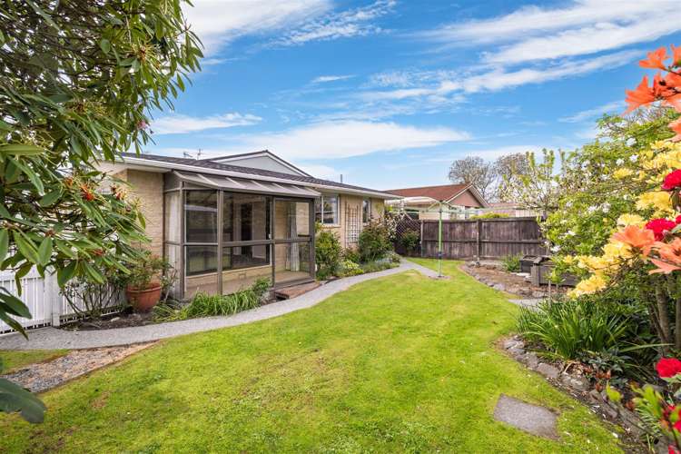 2/35 Oldwood Street_0