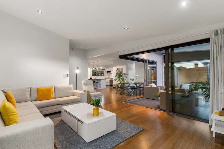 118 Oriental Parade Papamoa_17