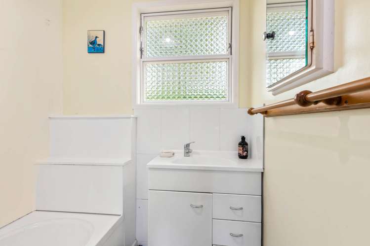 56 Totara Road Te Atatu Peninsula_27