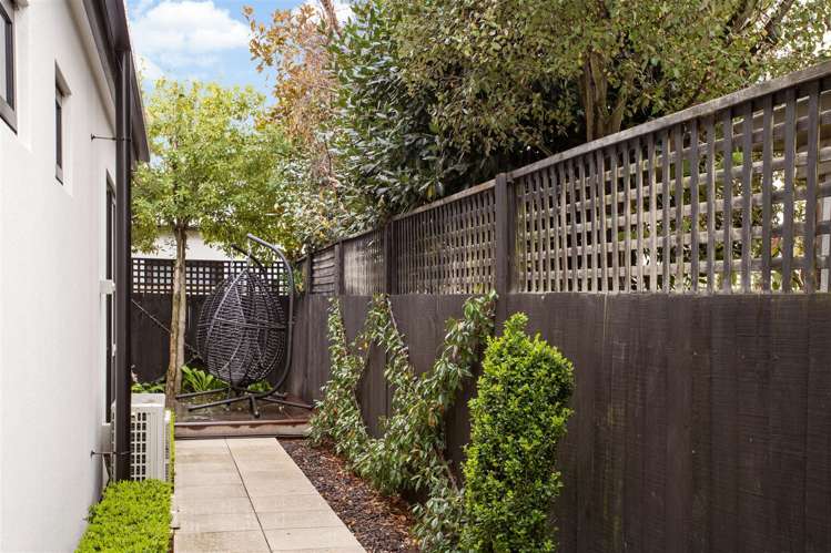 35 Hawkesbury Avenue Saint Albans_19