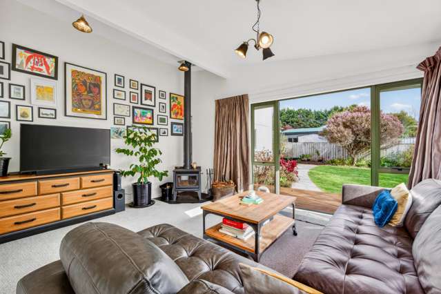 SMART INVESTMENT, CENTRAL LOCATION!