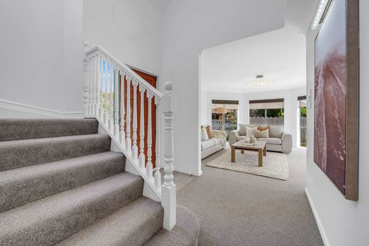 2/10 Simmental Crescent Somerville_11