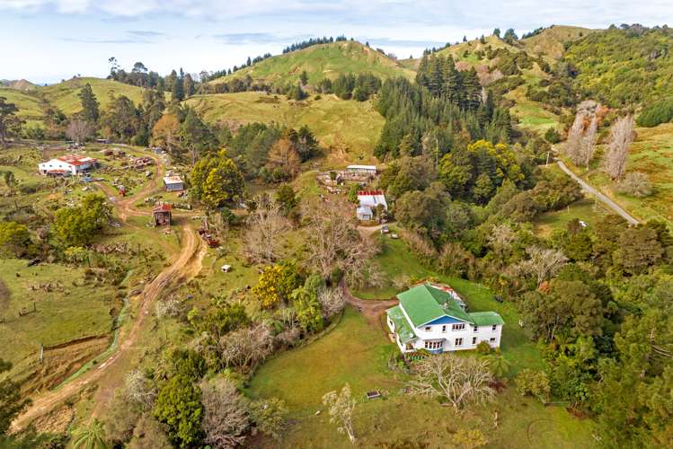 758 Glenroy Road Whangara_9