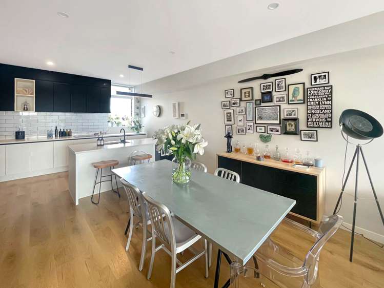 262B Meola Road Pt Chevalier_8