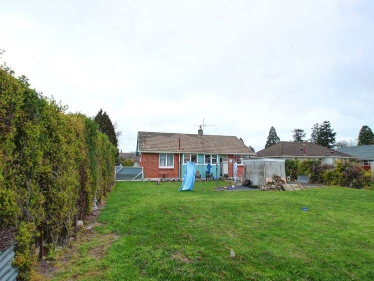 69 Davis Crescent Netherby_6