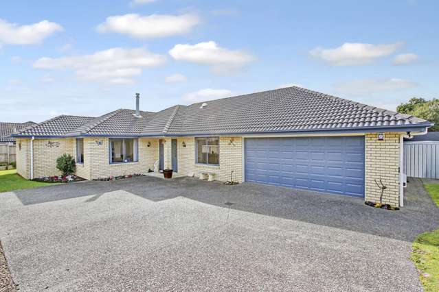 68 Lough Bourne Drive Pukekohe_1