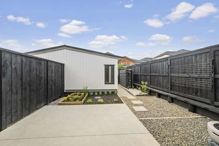 25B Henry Tayler Rise Milldale_9