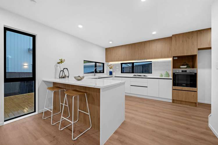 18C&D Geneva Place Blockhouse Bay_2