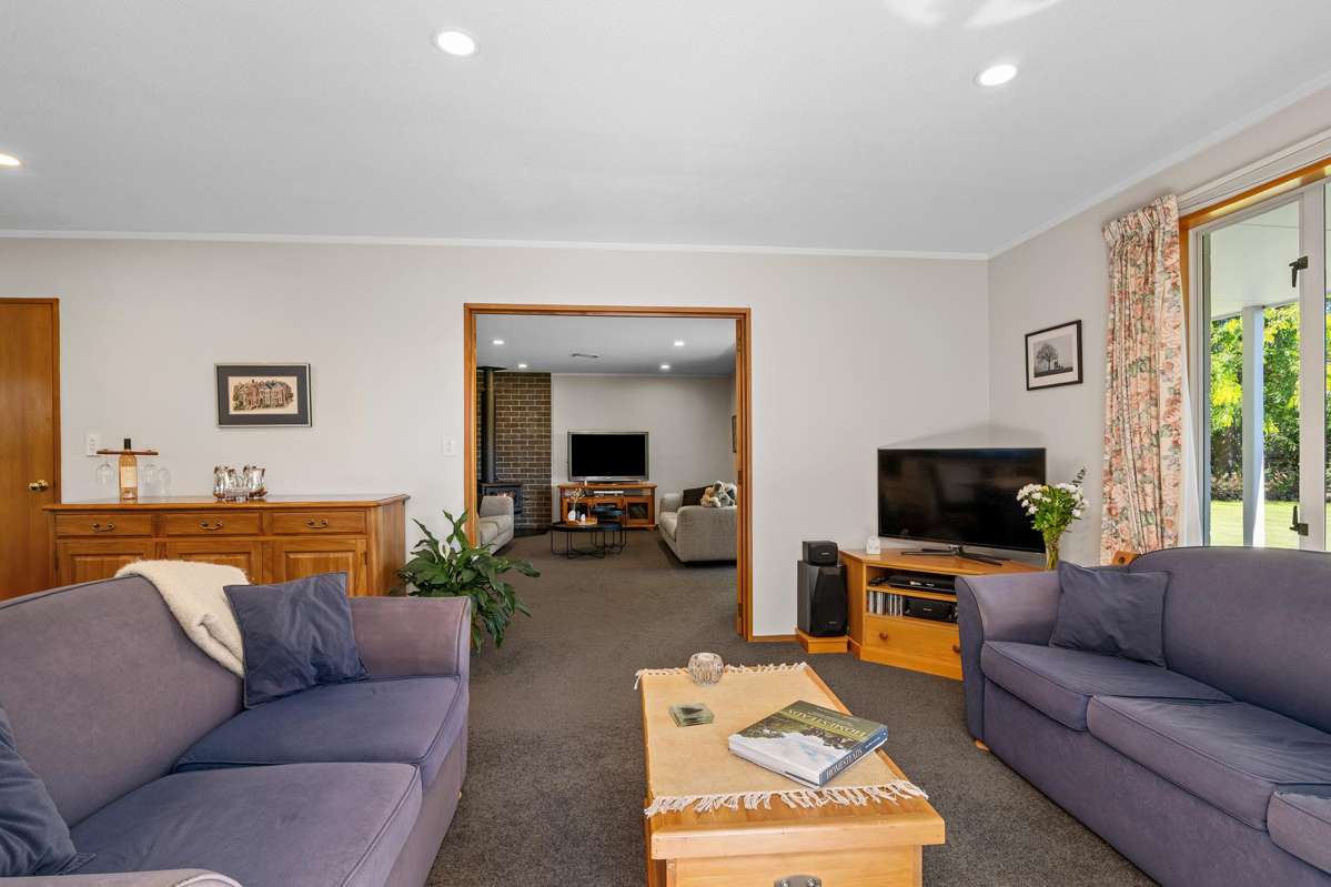 238 Beach Road East_1