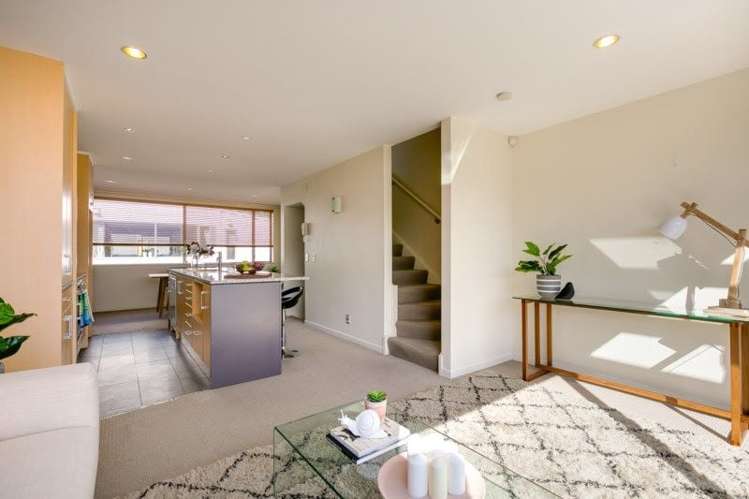 4/37 Daniell Street Newtown_5