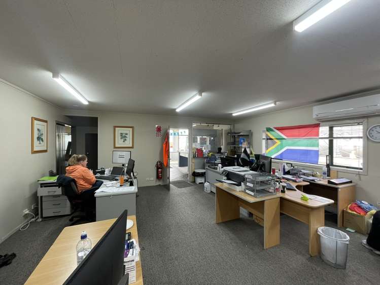 9-10/298 Neilson Street Onehunga_11