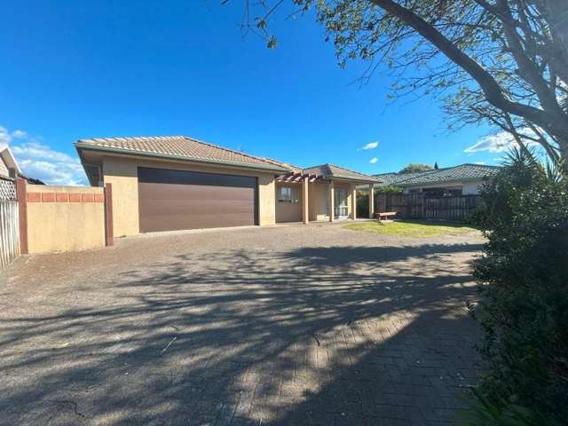 Large Sunny Family Home