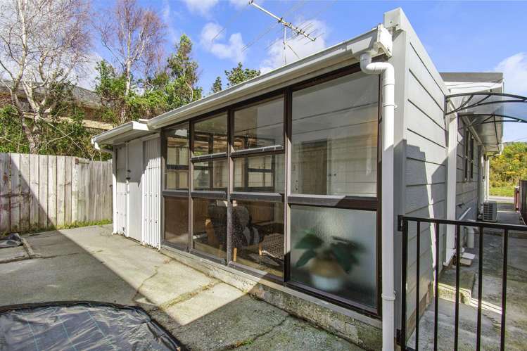 55A Collins Avenue Tawa_15