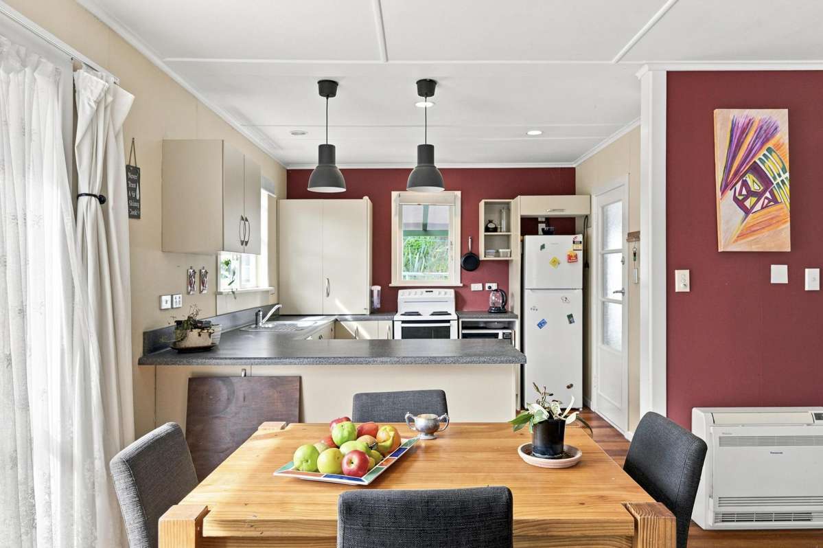 108 Ikitara Road_1