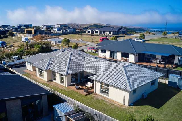 5 Tauhou Place Waikanae_1