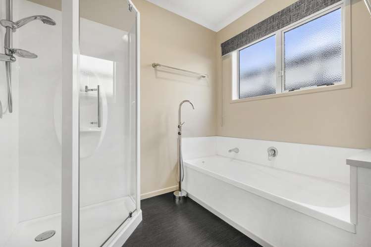 25 Manukau Road Raglan_15