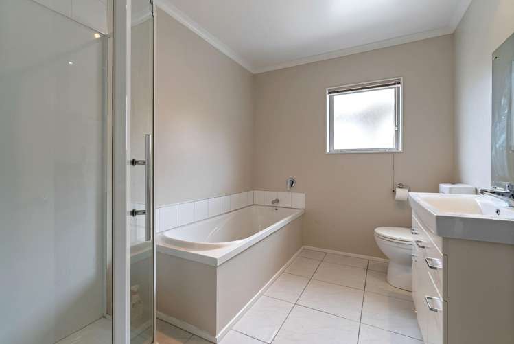 14A Romaine Rd Churton Park_11
