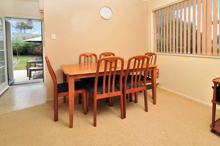 12 Hobart Crescent Wattle Downs_5