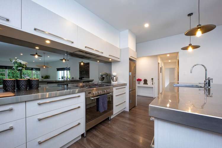 87 Daffodil Street Titirangi_7