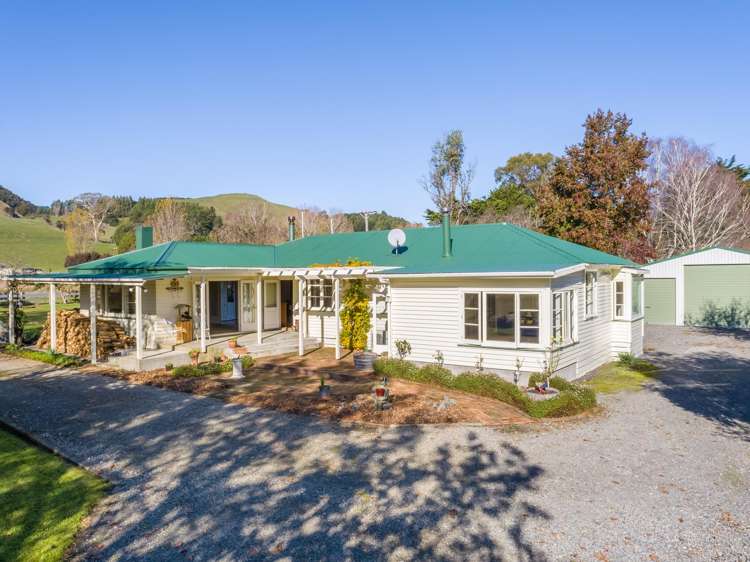 1785 Longbush Road Longbush_6