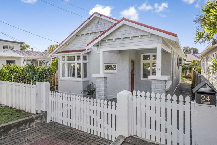 24 Kauri Street Eastbourne_16