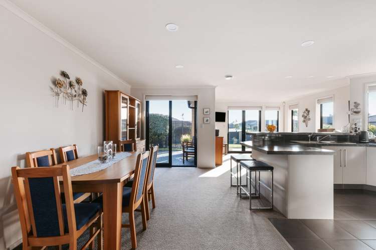 63 Carrington Drive Papamoa_1