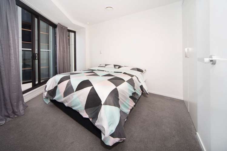 1306/8 Airedale Street City Centre_9
