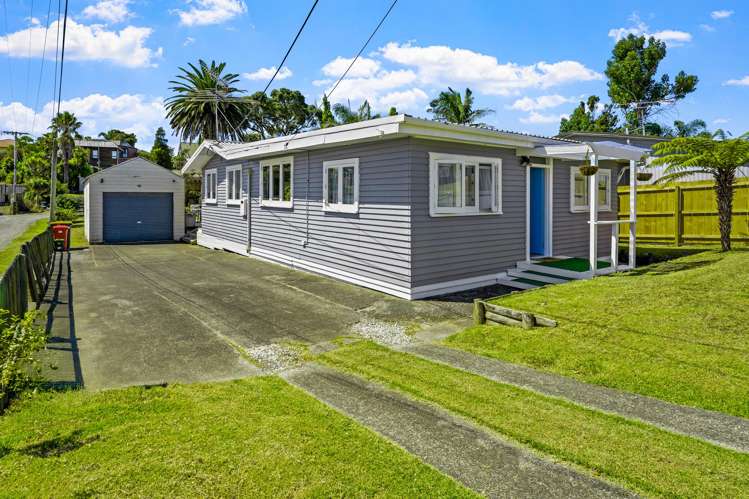 21 Sundown Avenue Manly_11