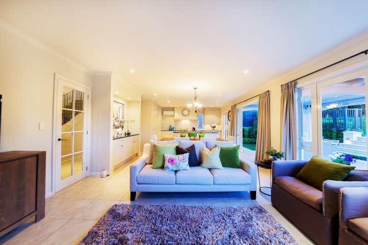 17 Kenley Heights Flat Bush_22