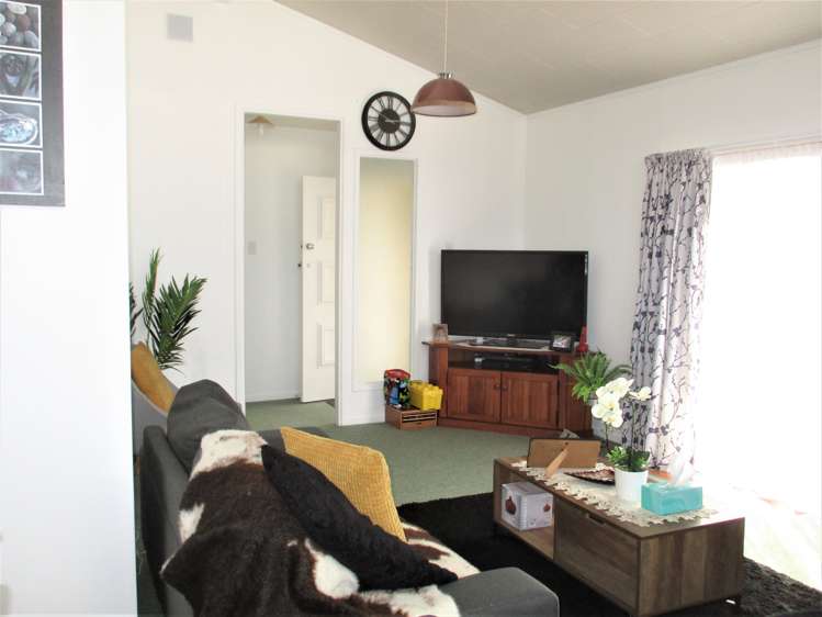 43 Shaw Avenue Paeroa_2